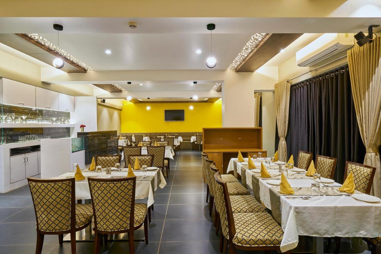 Hotel 3 Leaves Kolhapur Exterior photo